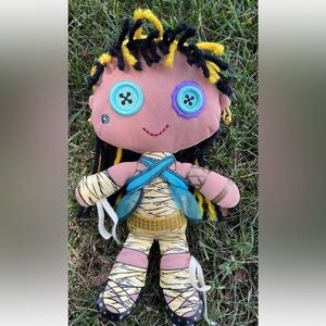 Monster High Friends Plush Doll Ragdoll Mattel 2009 Yarn Hair Cleo De Nile